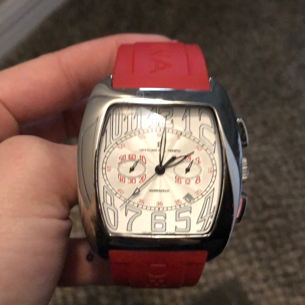 Bailey banks & bidder watch